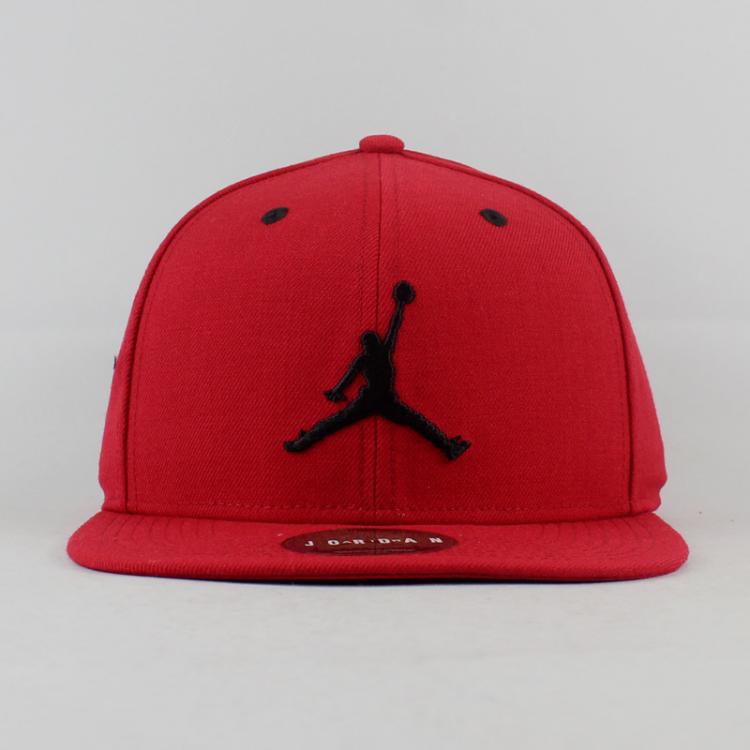 Boné Nike Jordan Snapback Vermelho