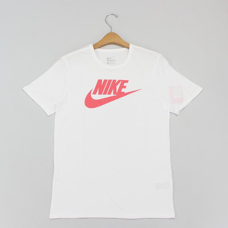 Camiseta Nike Futura Branca