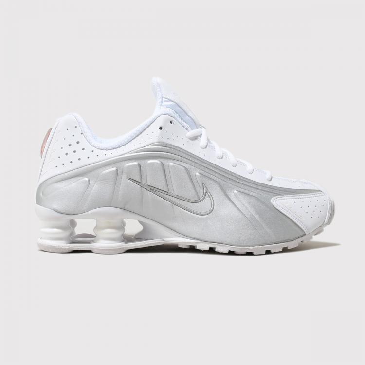 Tênis Nike Shox R4 ''White and Metalic Silver''