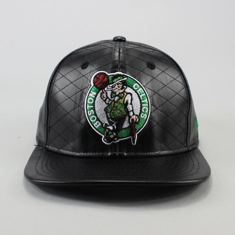 Boné New Era Snapback Leather NBA Boston Celtics Verde 