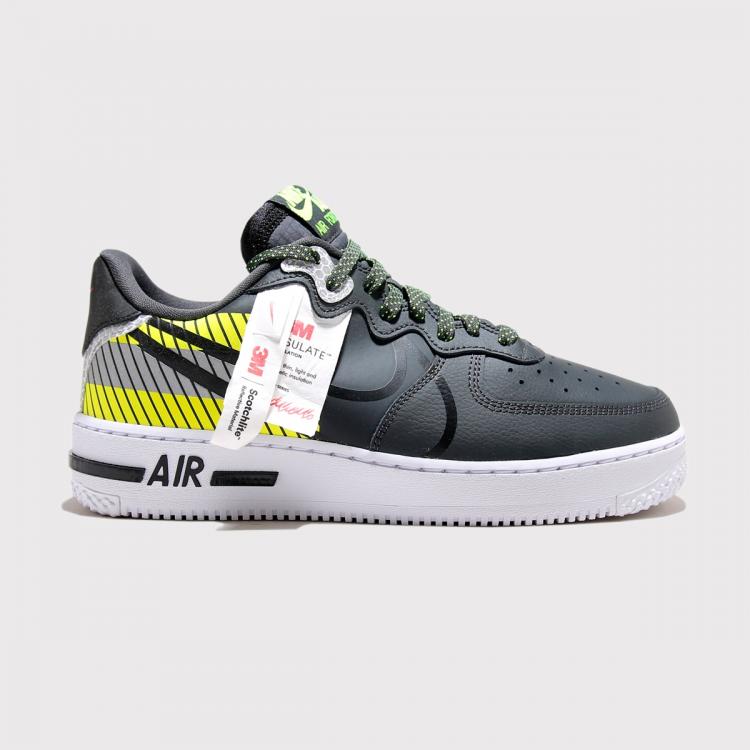 Tênis Nike Air Force 1 React LX