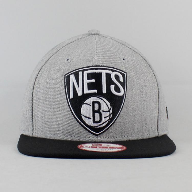 Boné New Era Snapback Brooklyn Nets Cinza