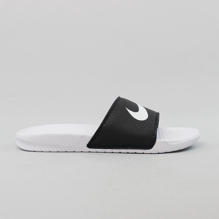 Chinelo Nike Benassi Branco